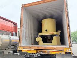 Centrifugal concentrator for mining